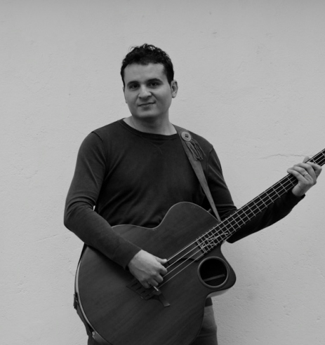 Sesc promove oficina gratuita de contrabaixo com músico carioca