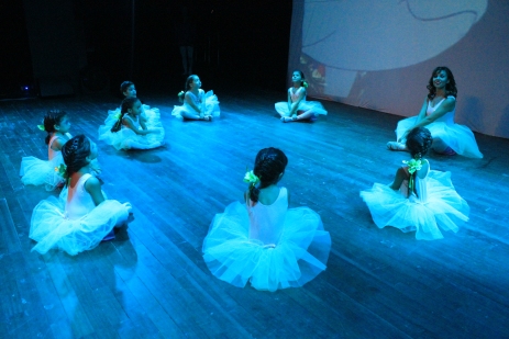 ‘Férias no Sesc’ apresenta espetáculo de dança e oficina de samba nesta segunda