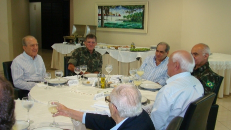 Fecomércio AM promove almoço com empresários e representantes do Comando Militar da Amazônia