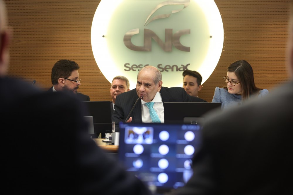 Reunião de Diretoria da CNC destaca importância da reforma administrativa para o País